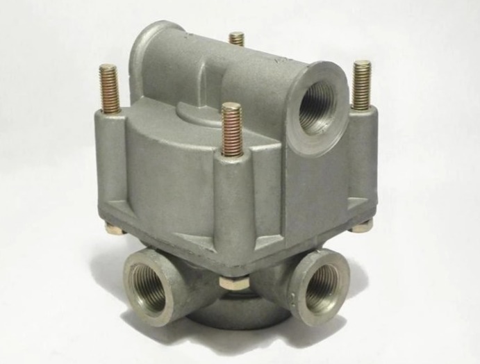 VALVULA RELAY TIPO WABCO DOBLE- IVECO
