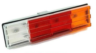 [00105/12] FARO TRASERO FORD CARGO/ MB CON VENTANA